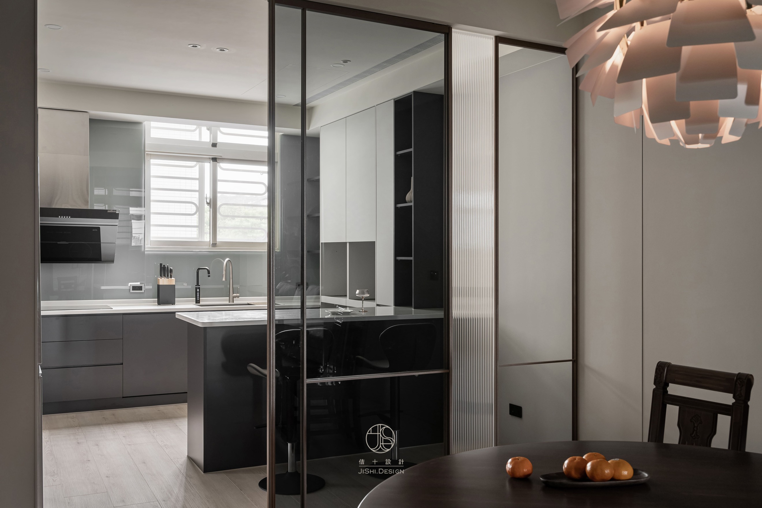 HTML5 Bootstrap Template by colorlib.com