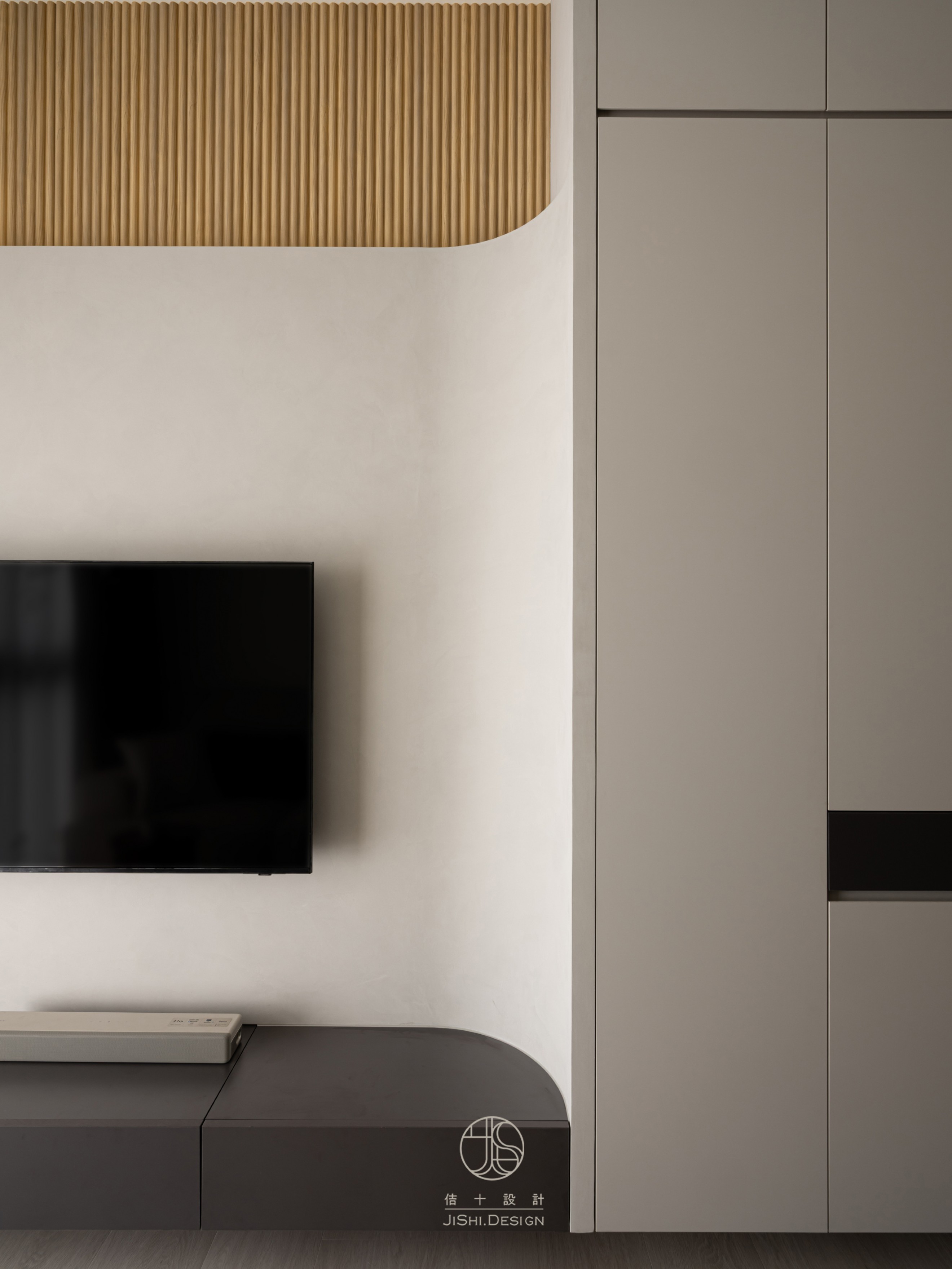 HTML5 Bootstrap Template by colorlib.com