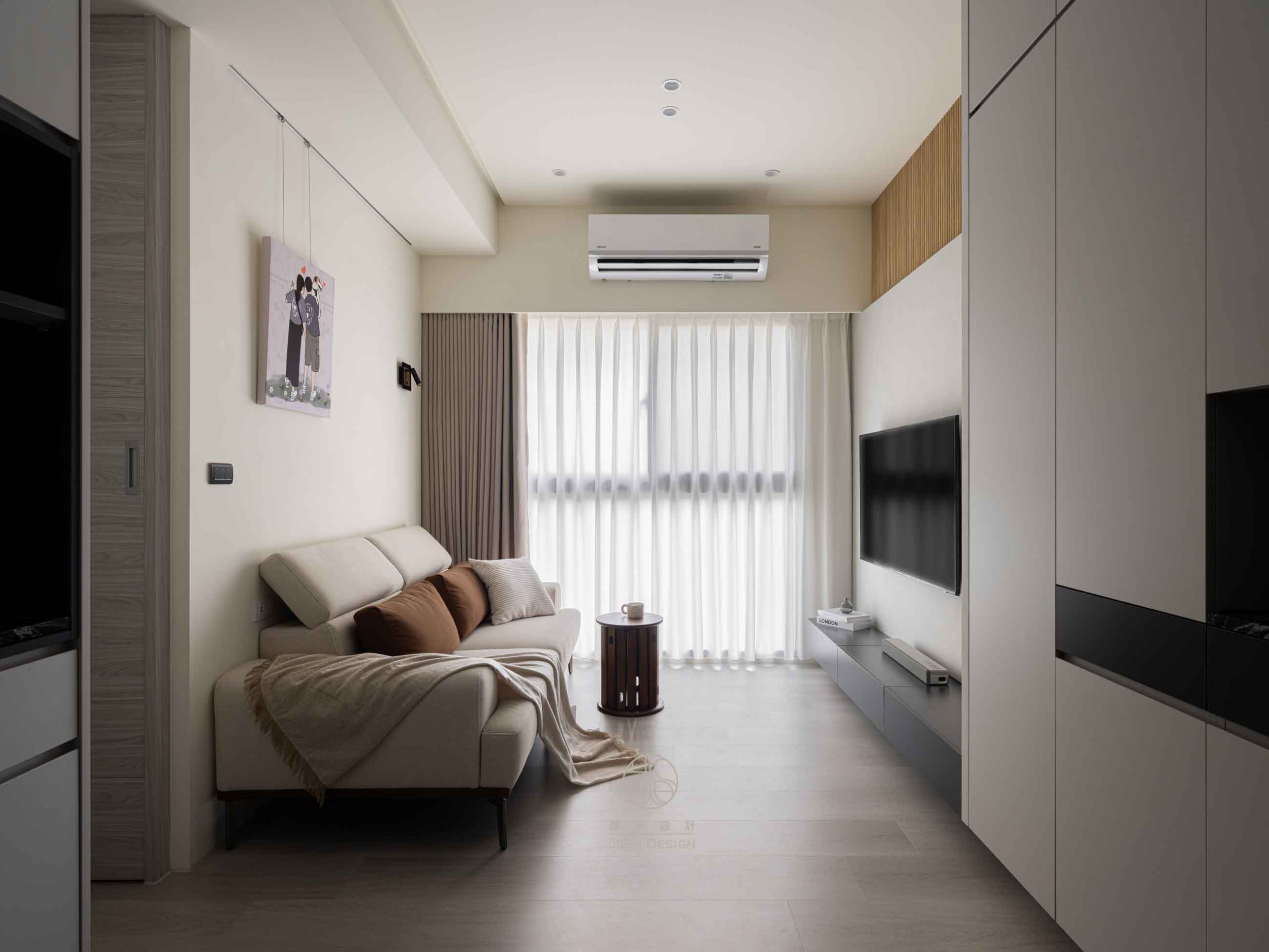 HTML5 Bootstrap Template by colorlib.com