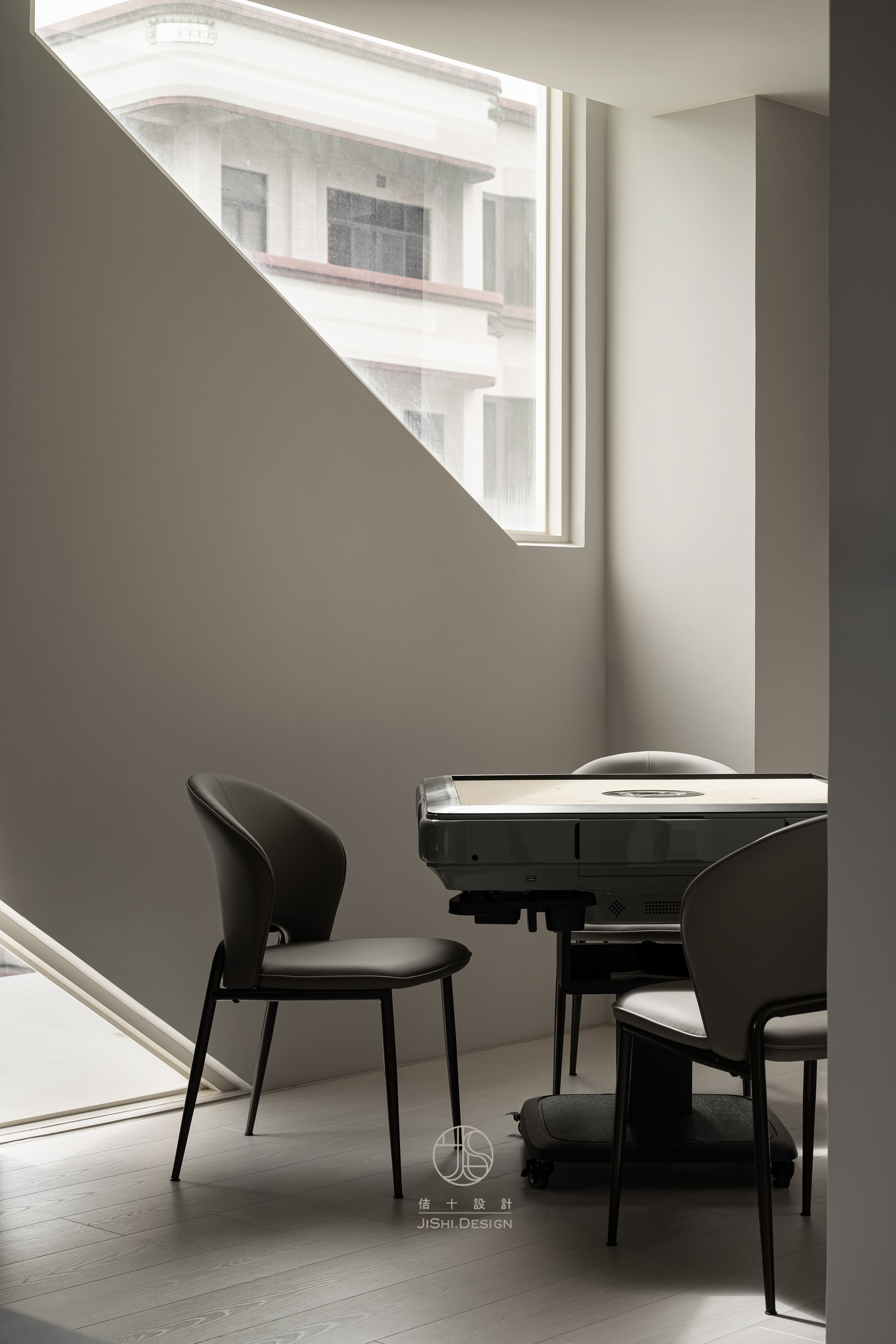 HTML5 Bootstrap Template by colorlib.com