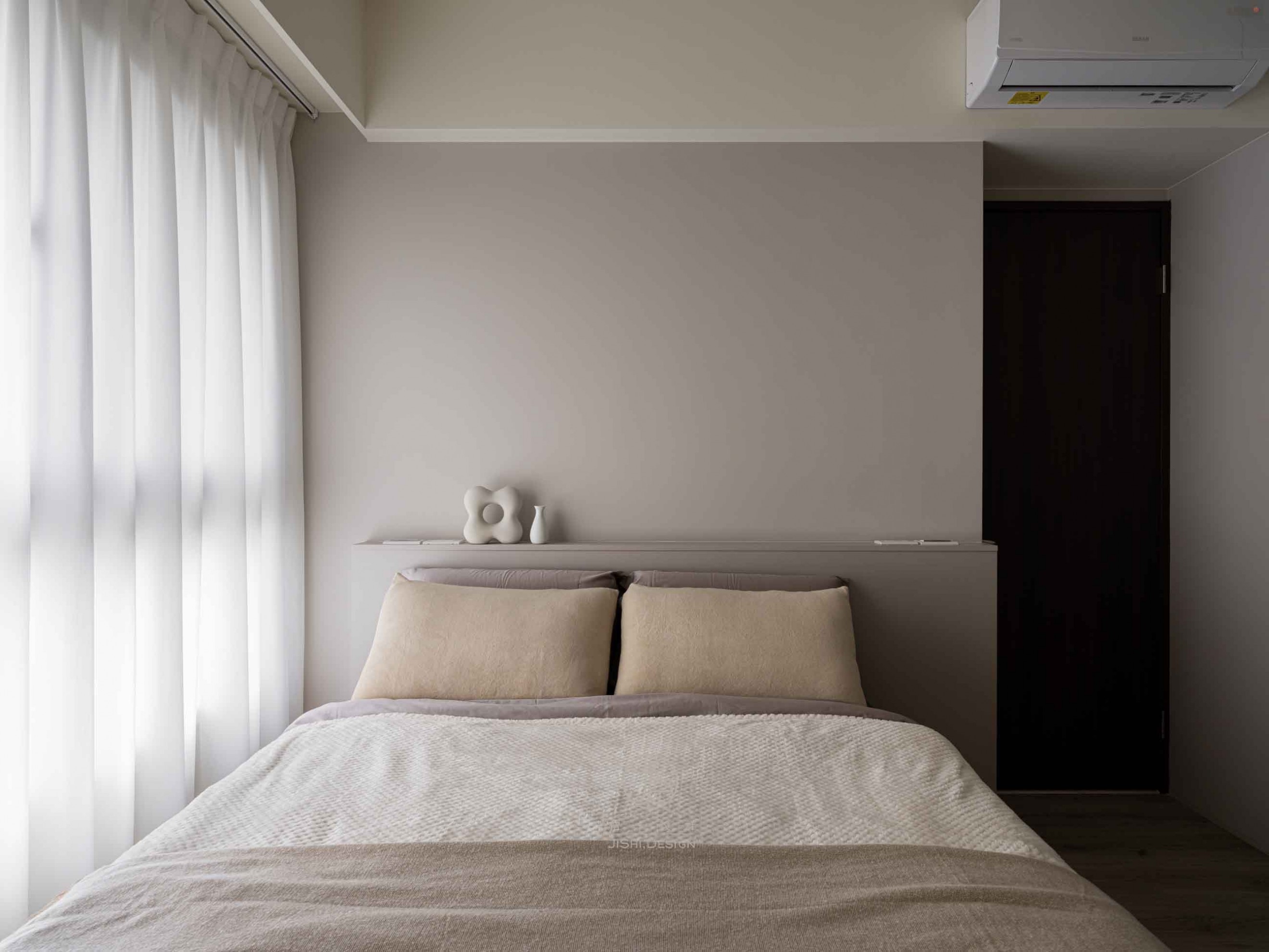 HTML5 Bootstrap Template by colorlib.com