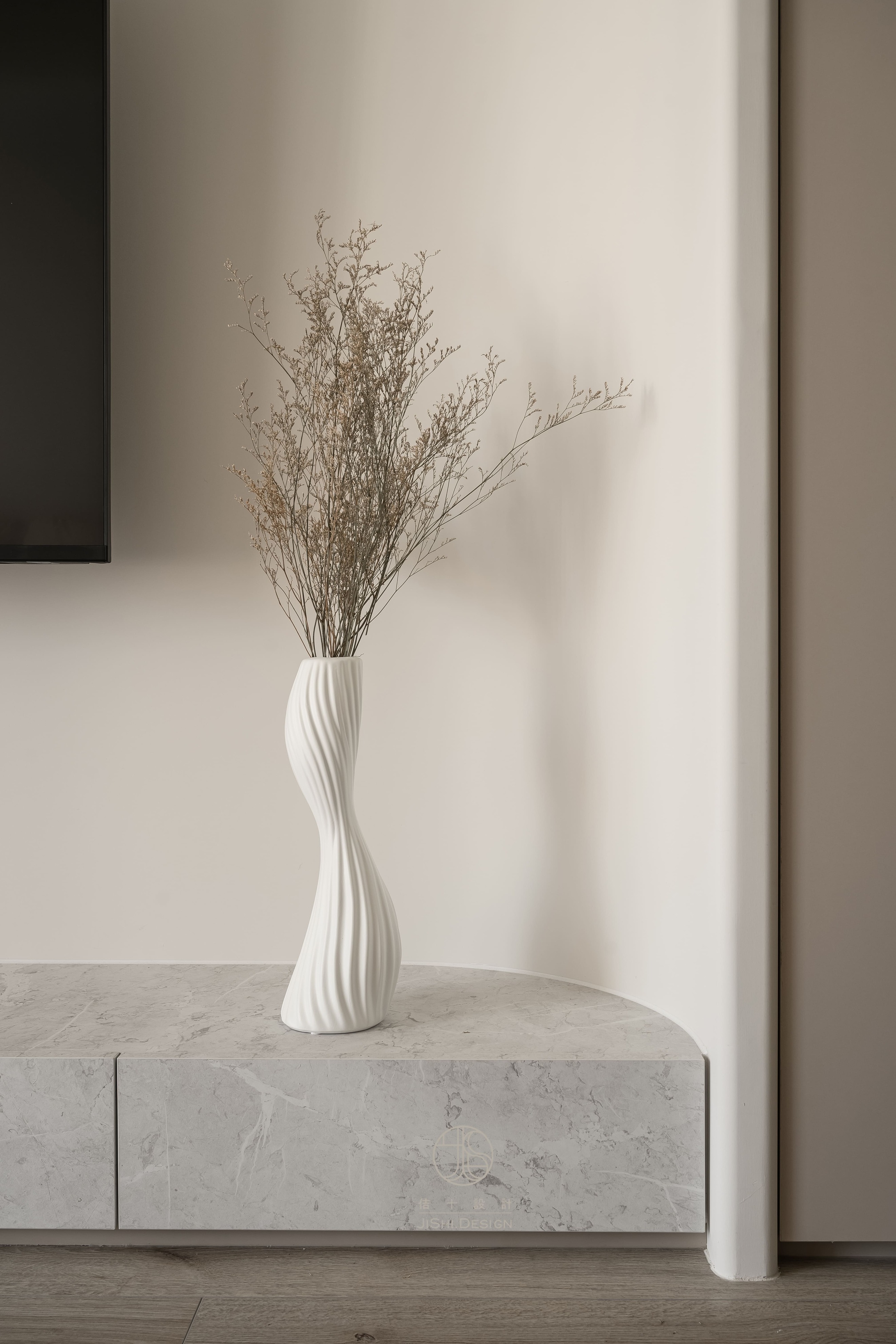 HTML5 Bootstrap Template by colorlib.com